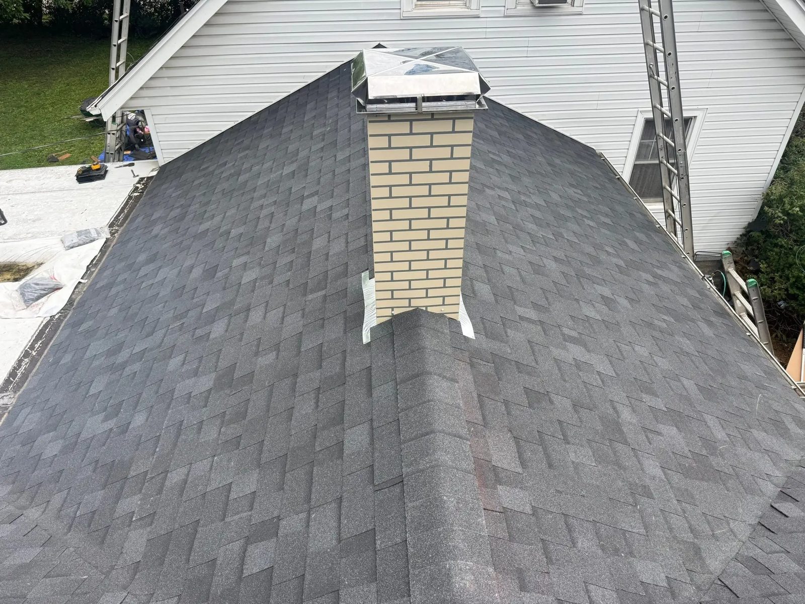 Roofing with Owens Corning — photo 4