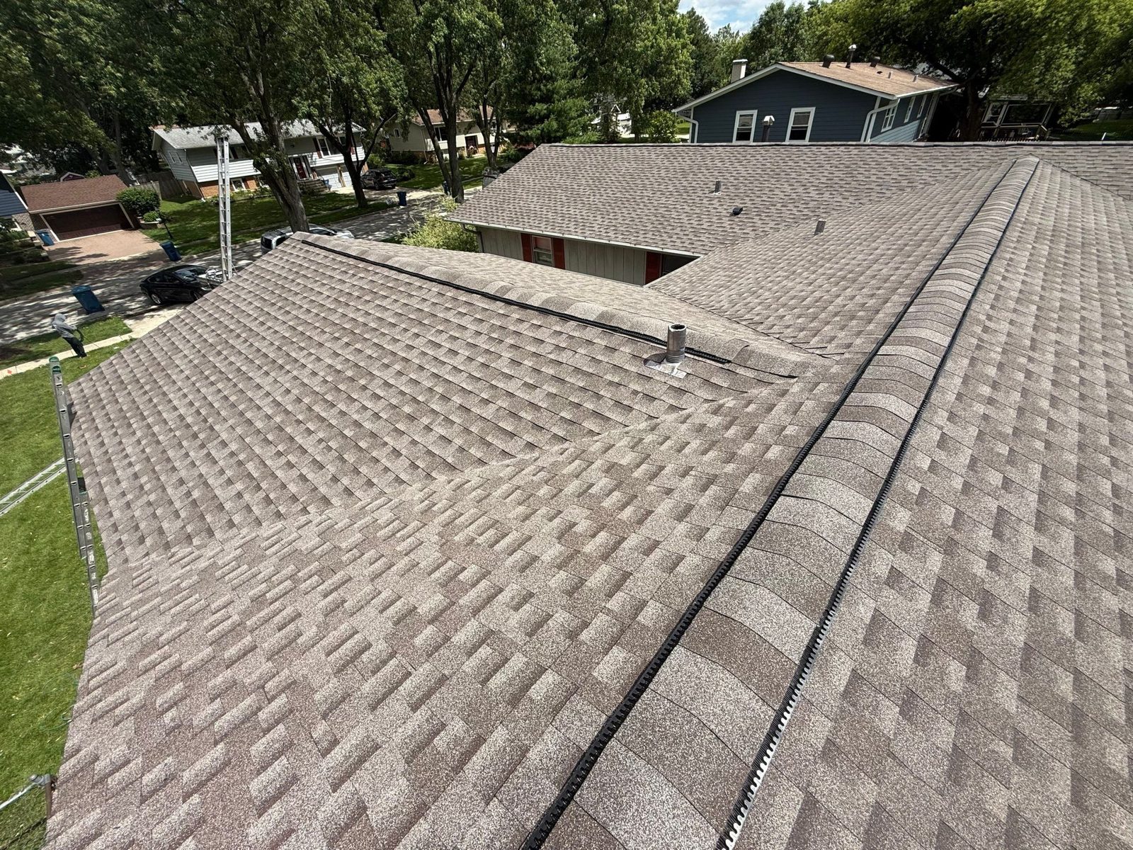 Roofing with GAF — photo 7