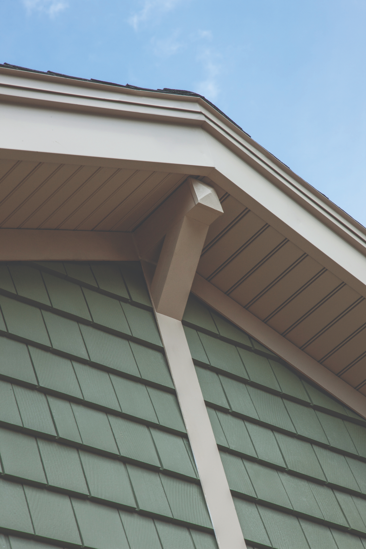 Soffit & fascia