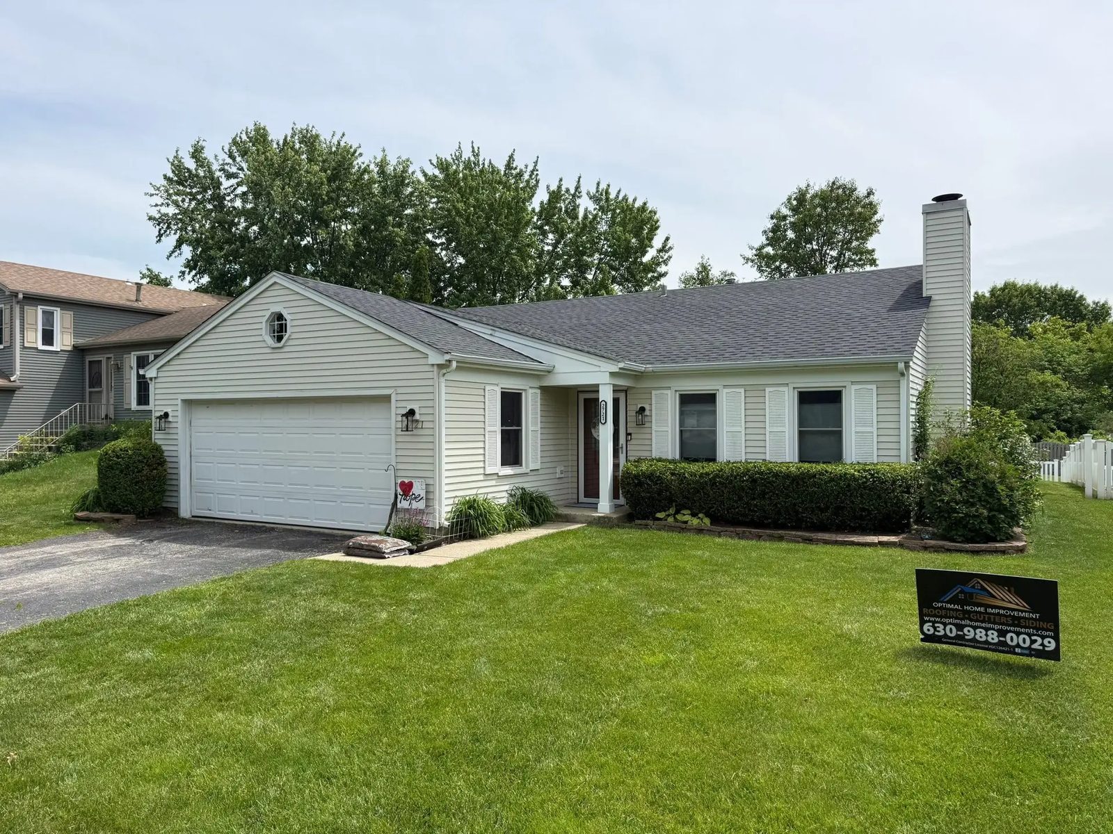 Roofing with GAF in Woodridge, IL