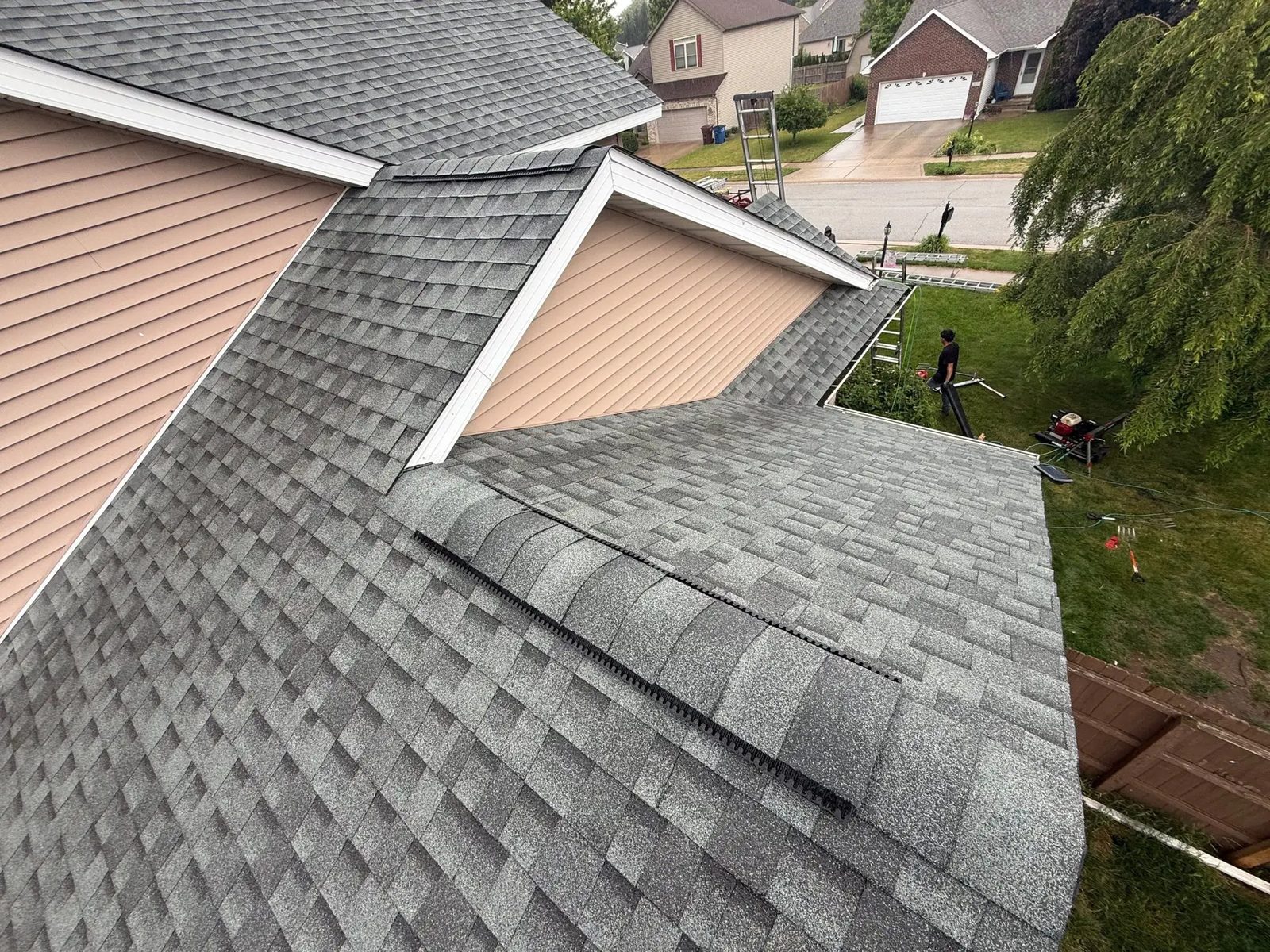 Roofing with GAF — photo 3