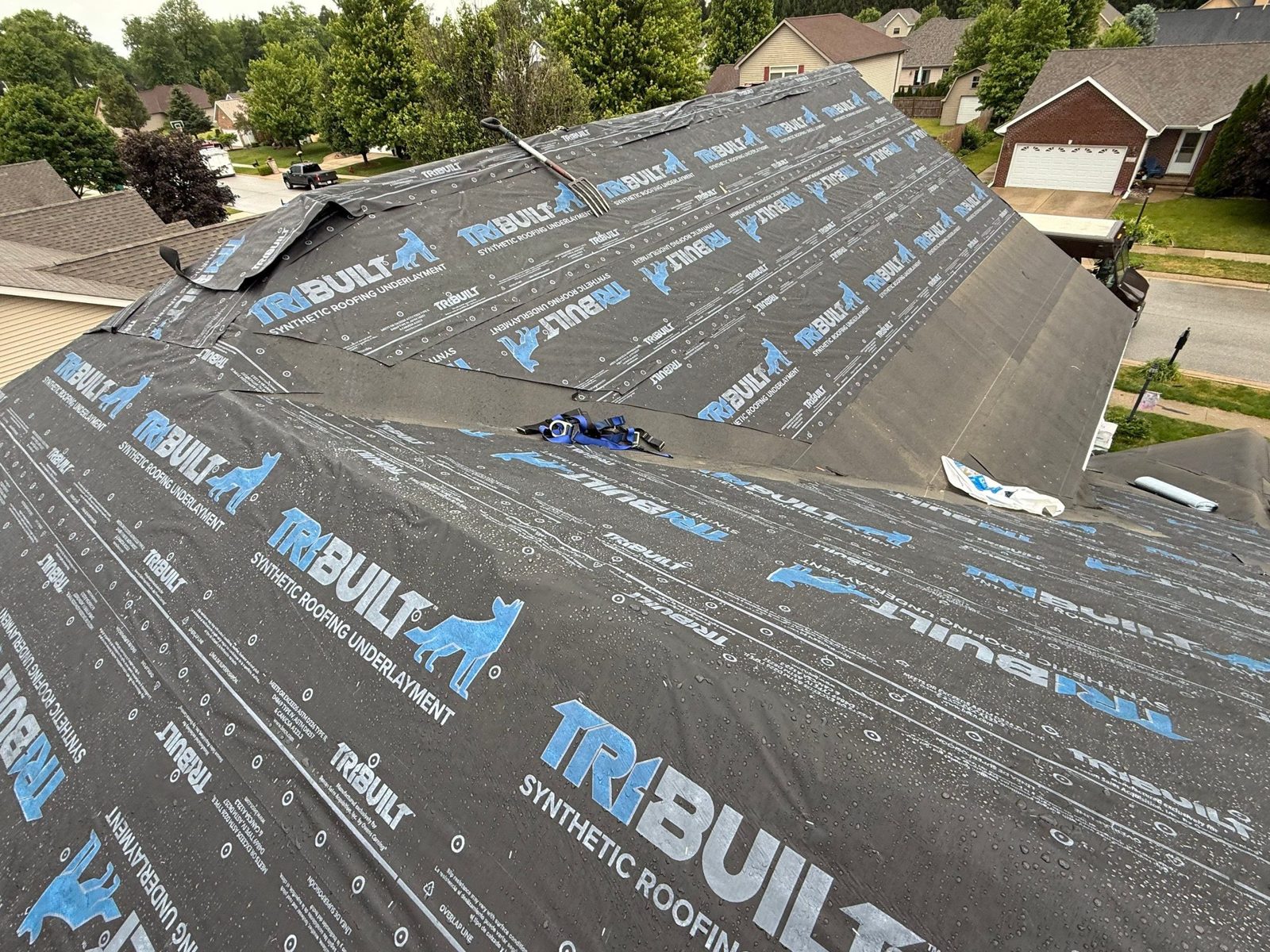 Roofing with GAF — photo 9
