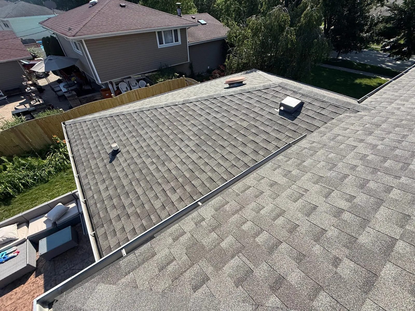 Roofing with GAF Weathered wood — photo 5
