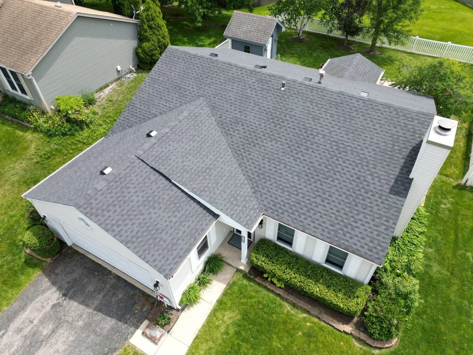 Roofing with GAF in Woodridge, IL — photo 3