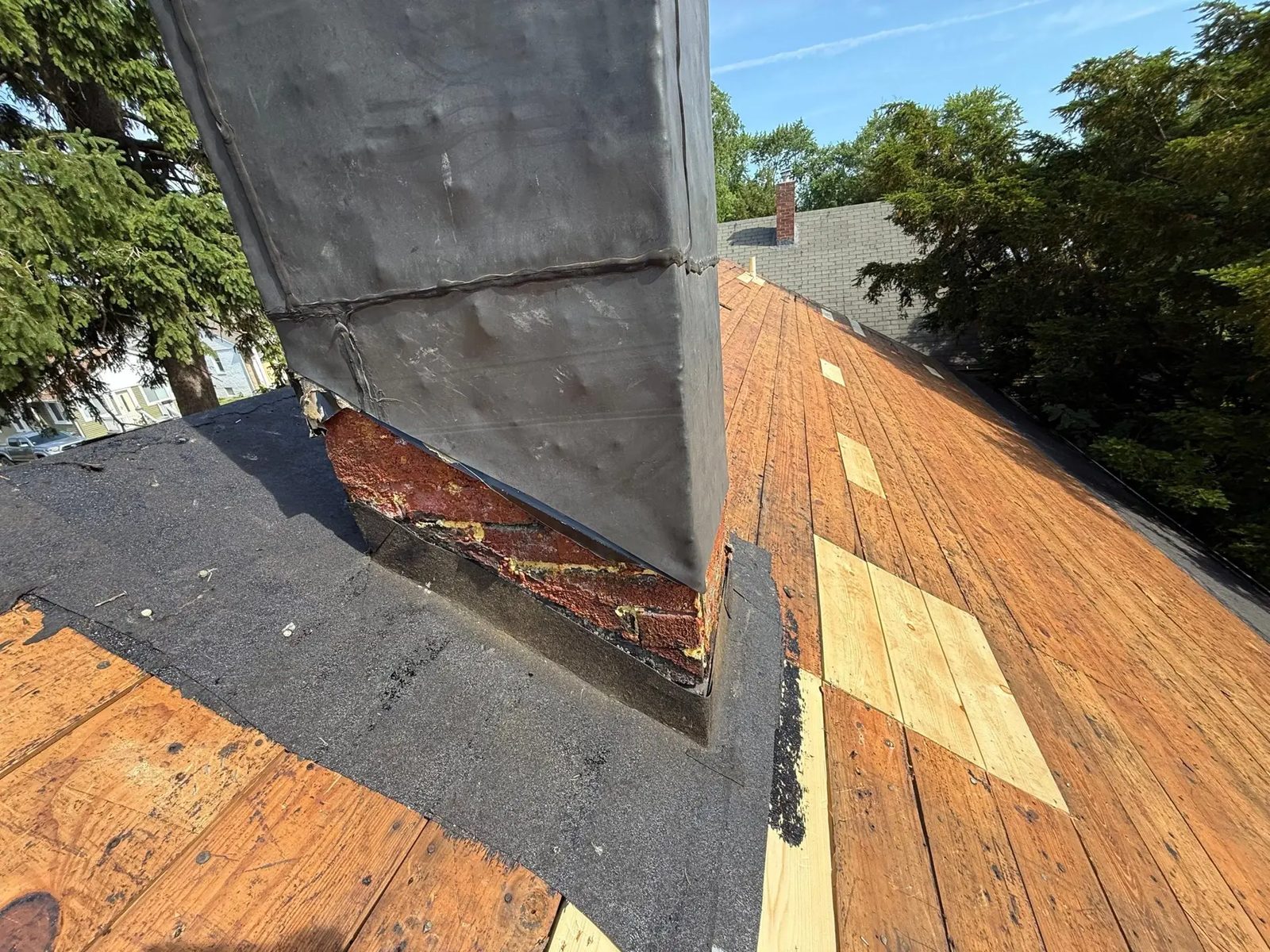 Roofing with GAF — photo 9
