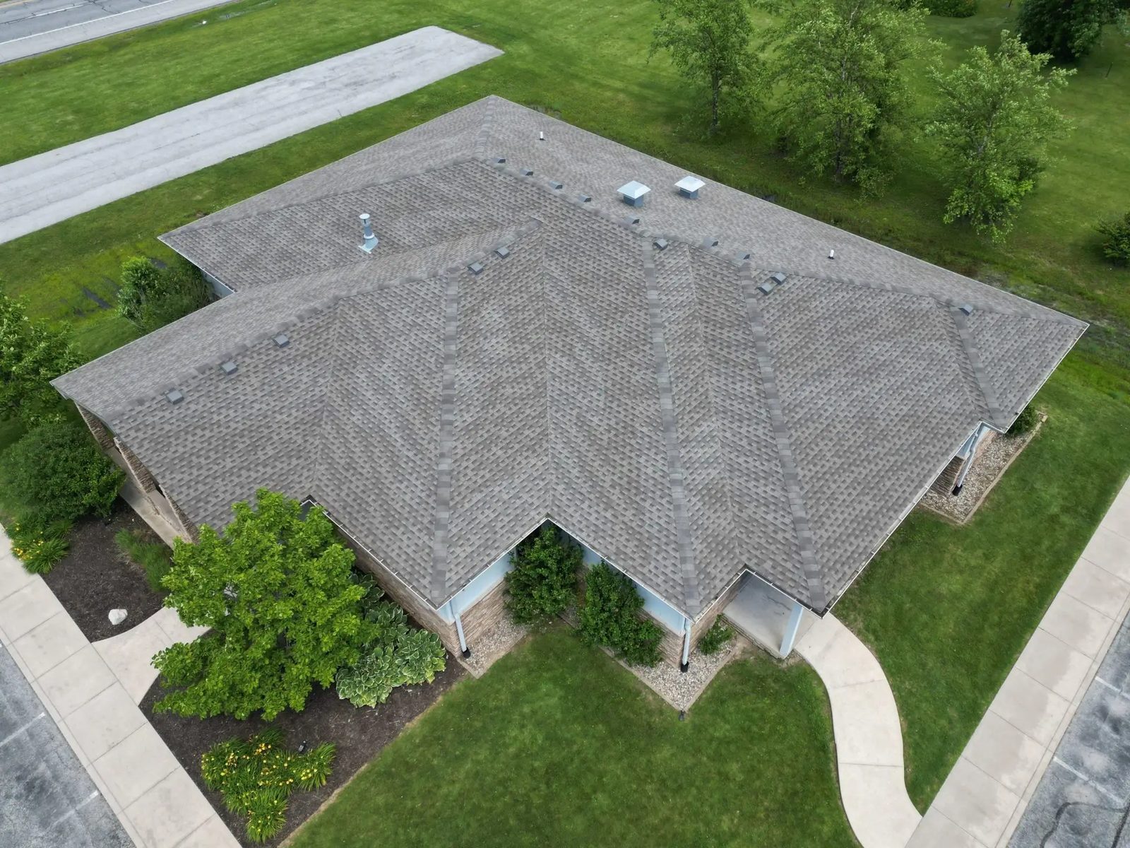 Roofing with GAF — photo 2
