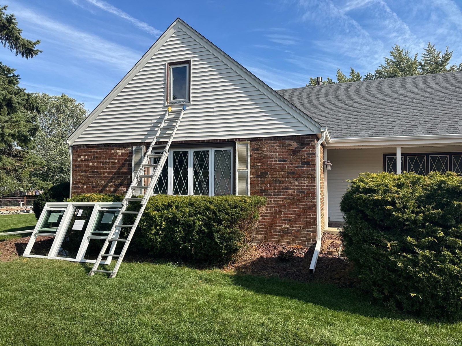 Roof, Siding and Windows replacement — photo 6