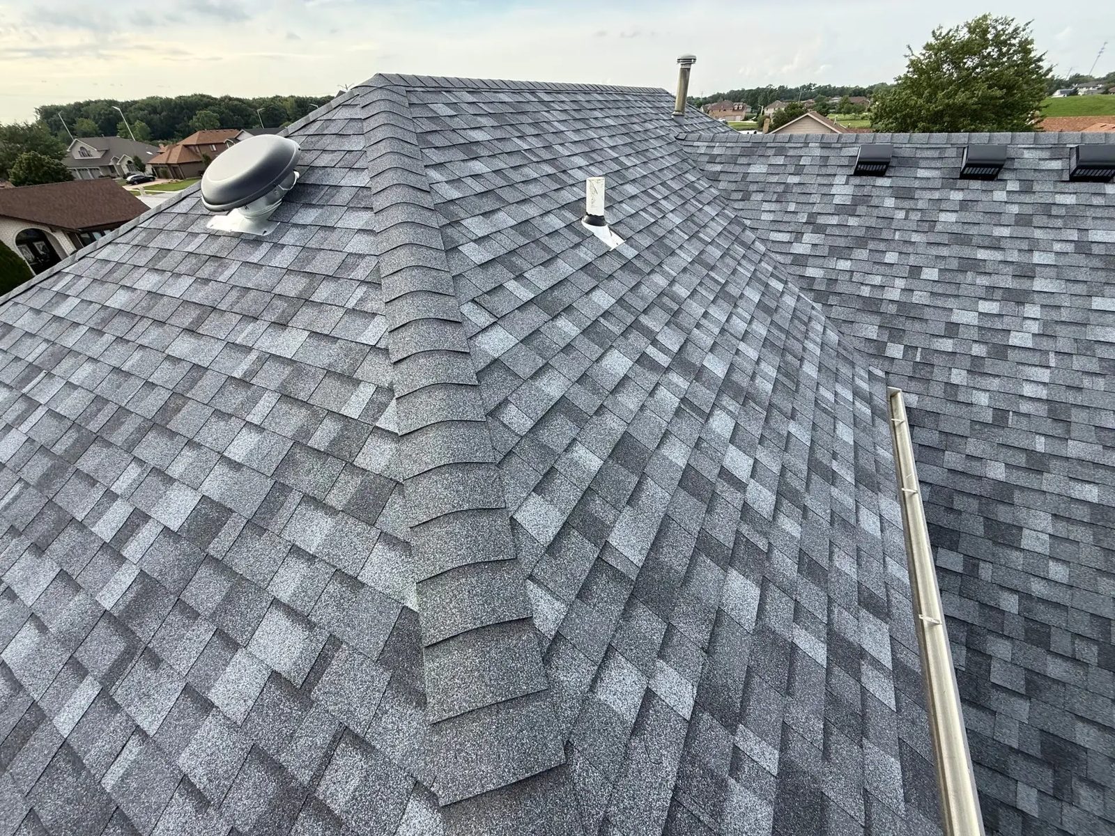 Roofing with Owens Corning — photo 3