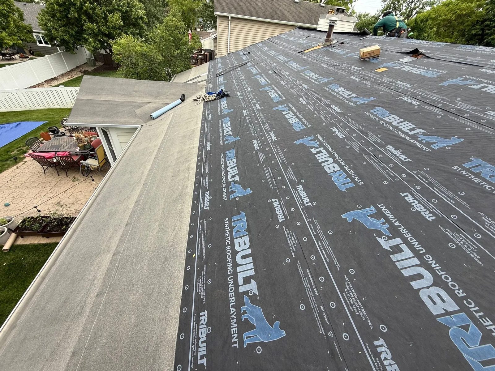 Roofing with GAF in Woodridge, IL — photo 5