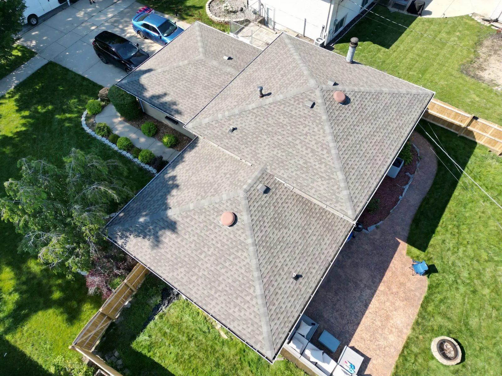 Roofing with GAF Weathered wood — photo 2