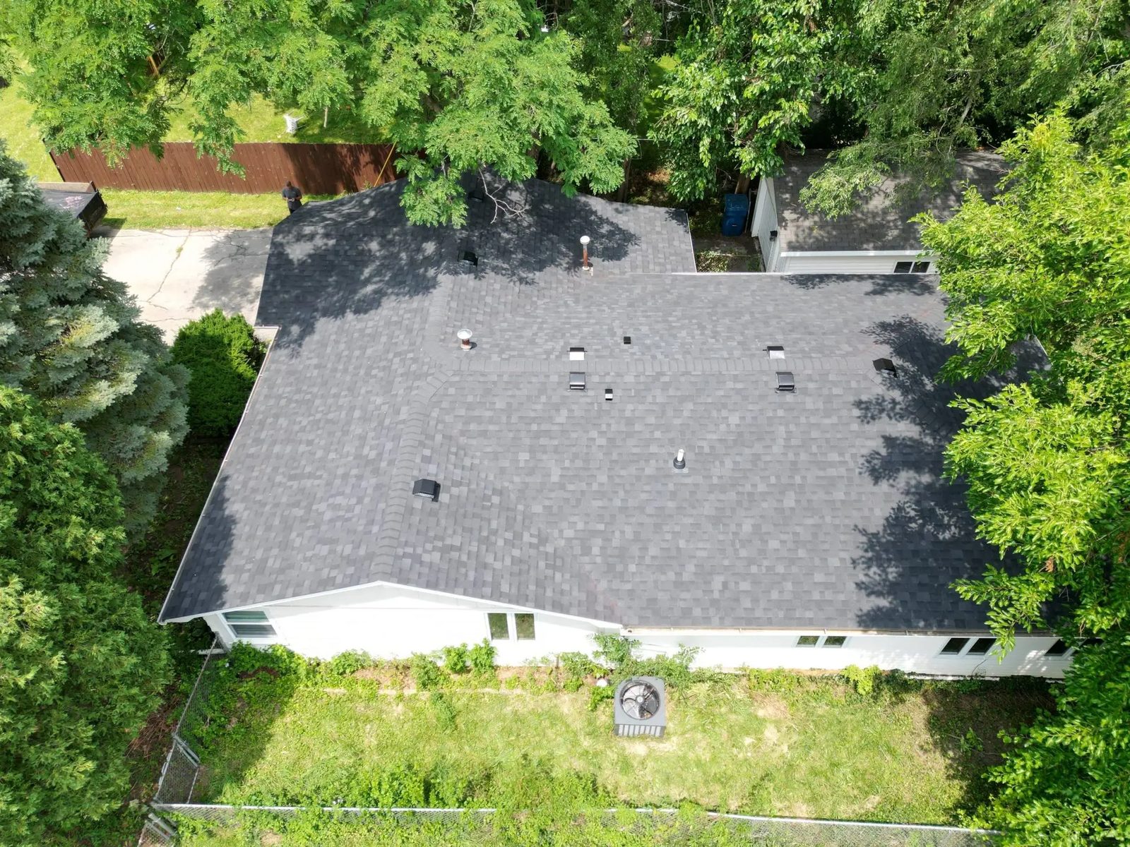 Roofing with Owens Corning — photo 2