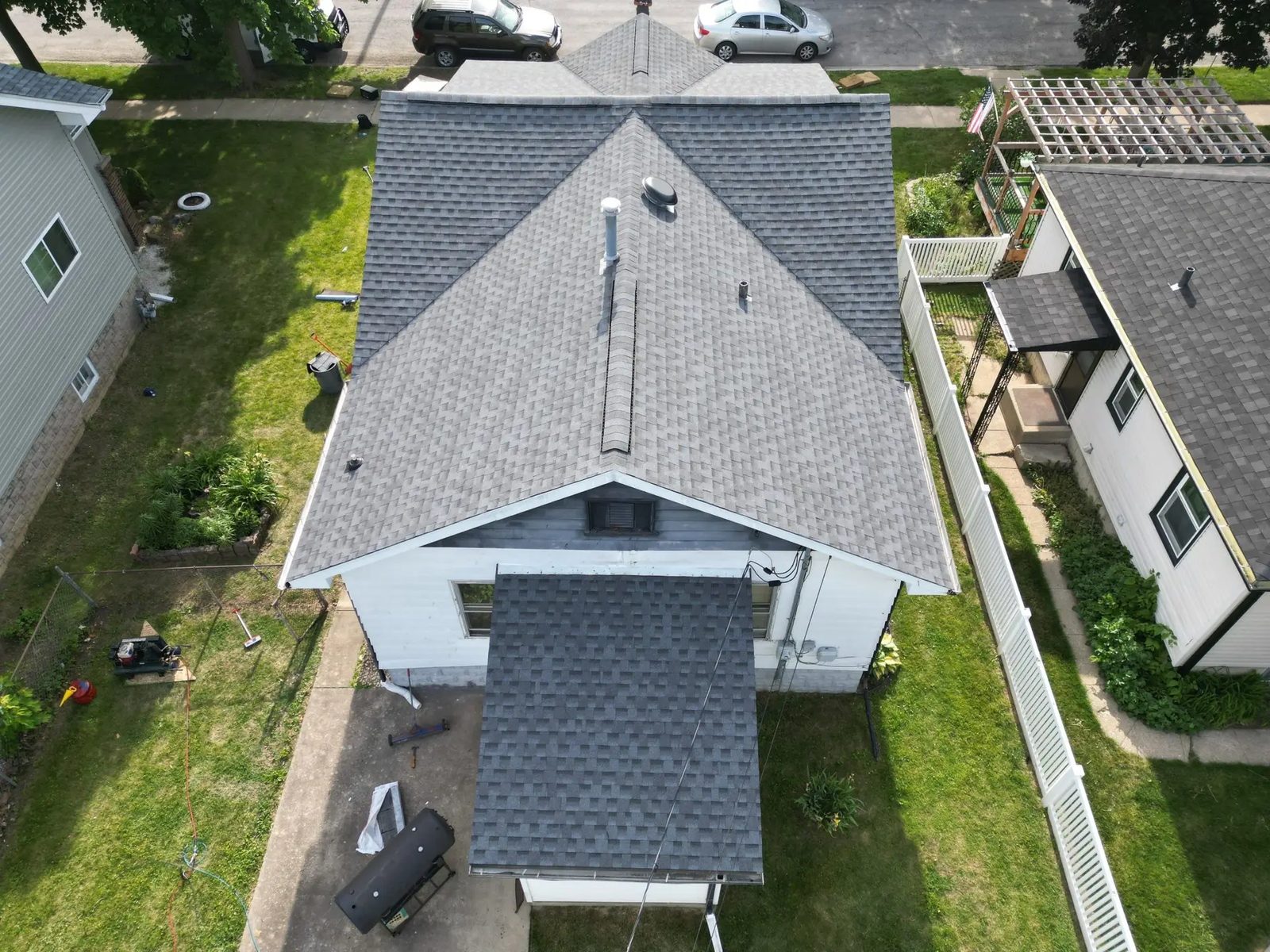 Roofing with GAF and gutters replacement — photo 3