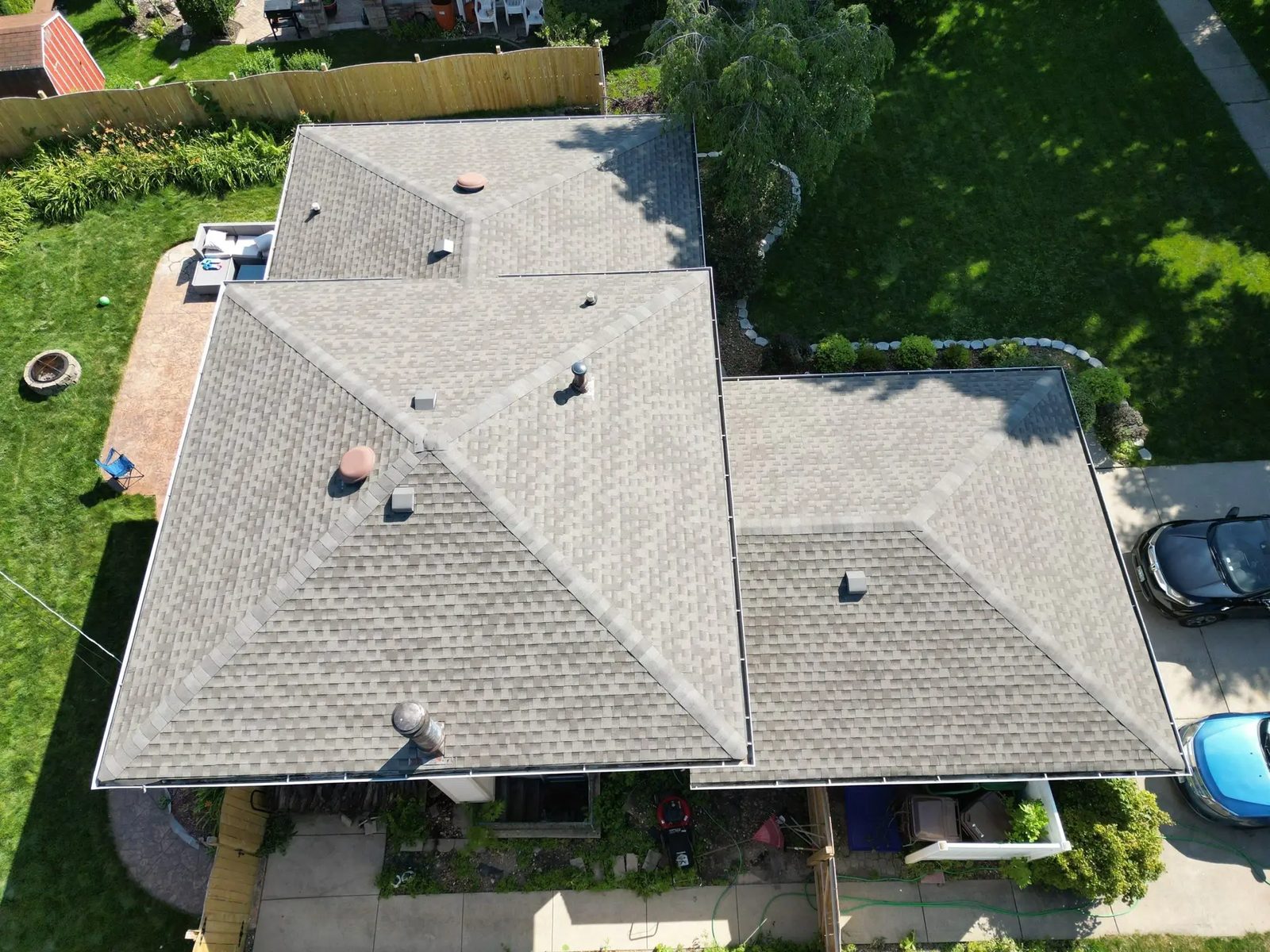 Roofing with GAF Weathered wood — photo 3