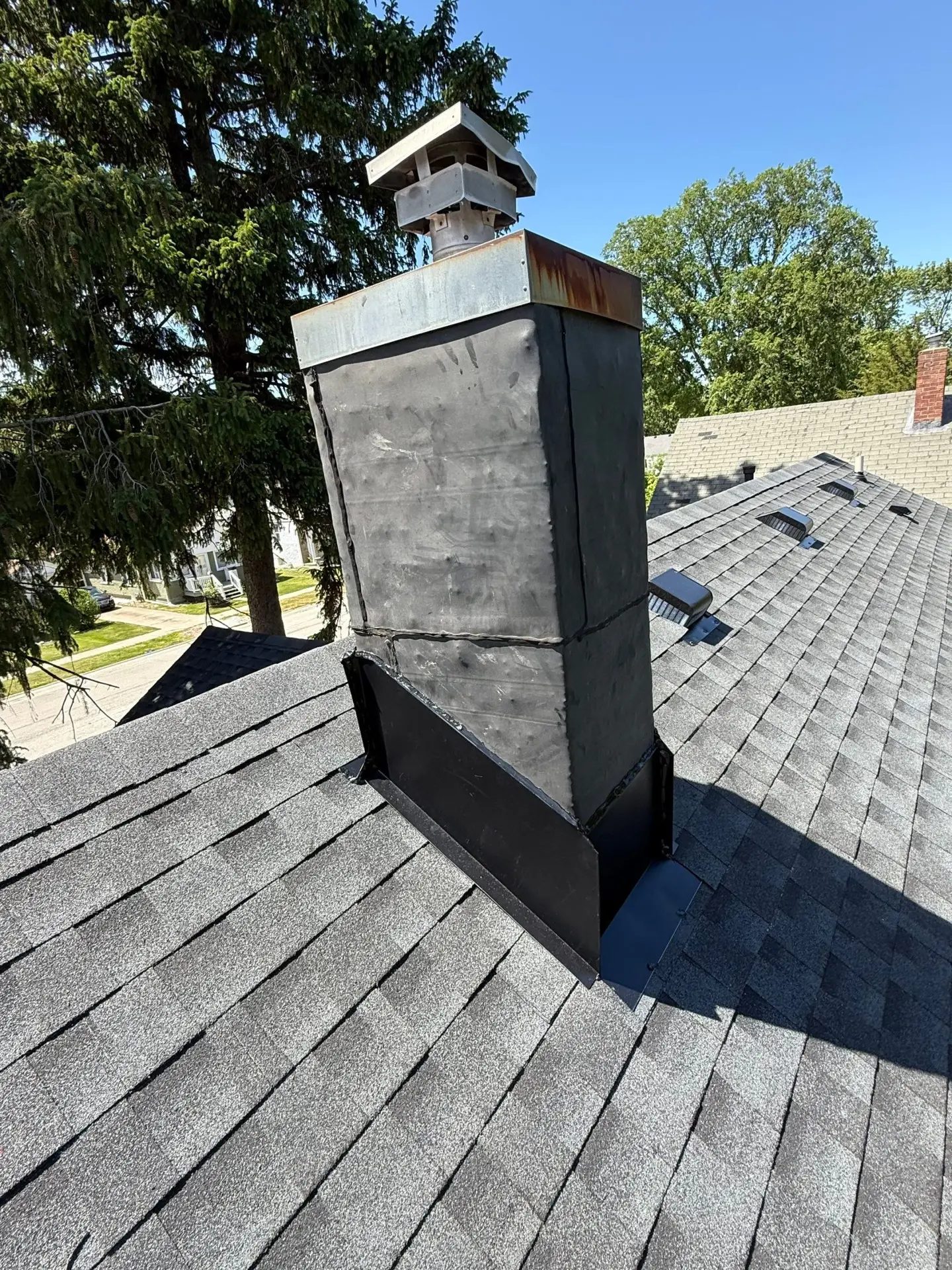 Roofing with GAF — photo 5