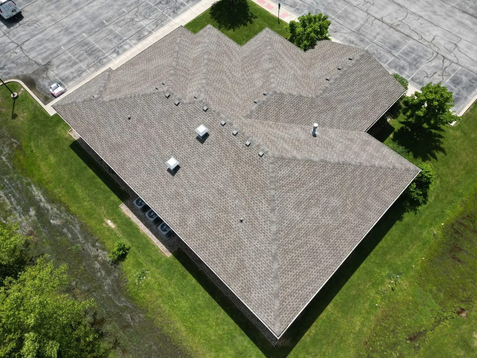 Roofing with GAF — photo 5